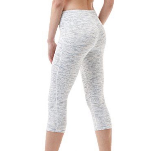 Athleta Pants - Manduka Essential Capri Crop Leggings